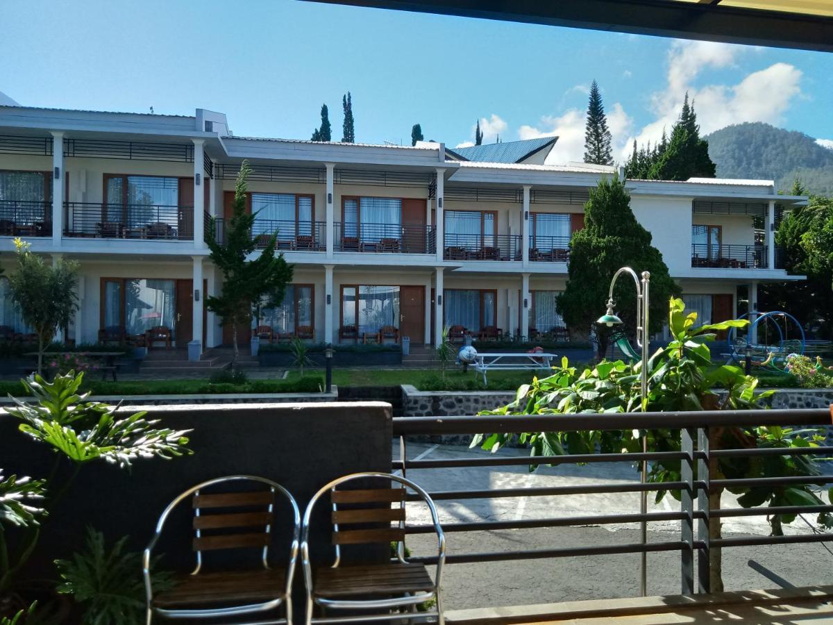 Hotel Pondok Asri ตาวังมางู ภายนอก รูปภาพ