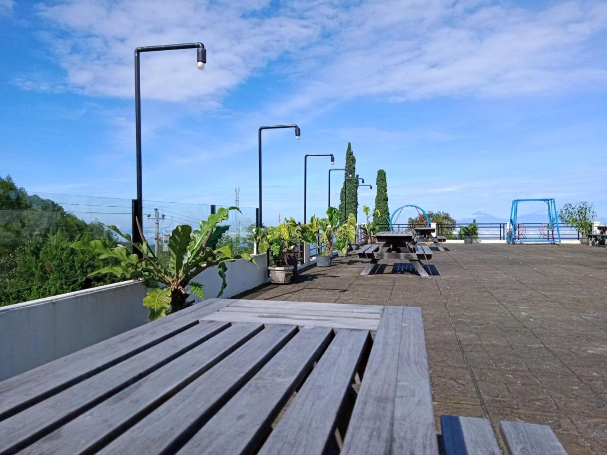 Hotel Pondok Asri ตาวังมางู ภายนอก รูปภาพ